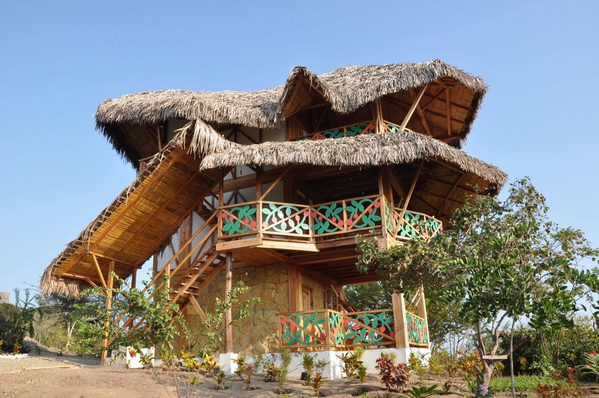 Azuluna Ecolodge Puerto López Exterior foto