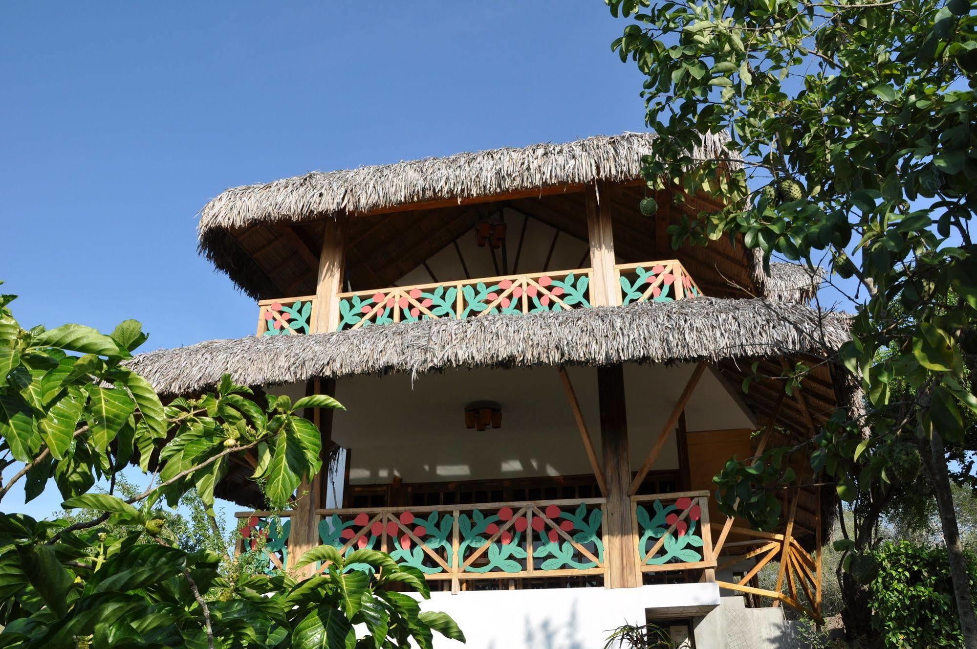 Azuluna Ecolodge Puerto López Exterior foto